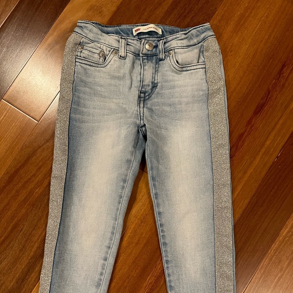 Levi’s 710 Super Skinny Girls Size 6 Blue Jeans with Silver Sparkly Strip - Picture 4 of 5